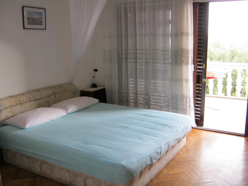 Apartments Nestor Tribalj Oda fotoğraf